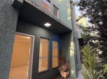 Casa · 88m² · 2 Quartos · 1 Vaga · Sobrado em Condomínio na Vila Yolanda, 2 Quartos!