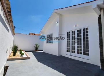 Casa · 264m² · 3 Quartos · 4 Vagas · Casa 3 Quartos (1 Suíte) com Churrasqueira
