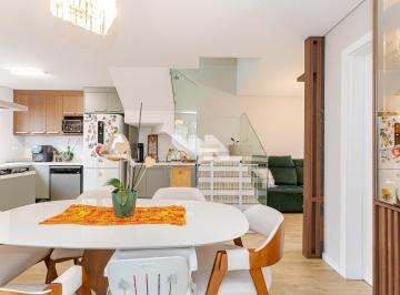 Casa · 114m² · 3 Quartos · 2 Vagas · Sobrado à Venda no Portão | 3 Quartos | Suíte | Curitiba