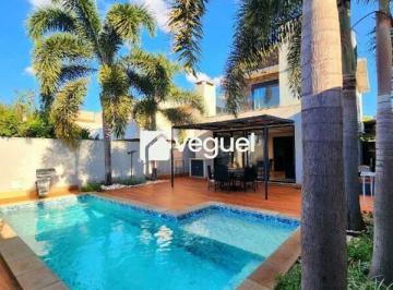Casa · 215m² · 3 Quartos · 4 Vagas · Casa em condomínio com 215m², 3 quartos para venda no bairro Vila do Golfe, Ribeirão Preto/SP