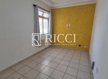 Apartamento na quadra da praia · Apartamento na quadra da praia em Santos.