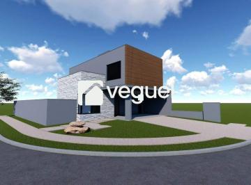 Casa · 236m² · 3 Quartos · 4 Vagas · Sobrado Alto Padrão em Condomínio Quinta da Primavera, à venda Ribeirão Preto/SP.