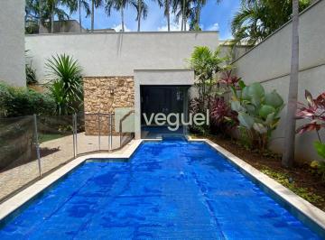 Casa · 291m² · 4 Quartos · 4 Vagas · Casa em condomínio com 291m², 4 quartos, 4 suítes para alugar em Alphaville em Ribeirão Preto/SP