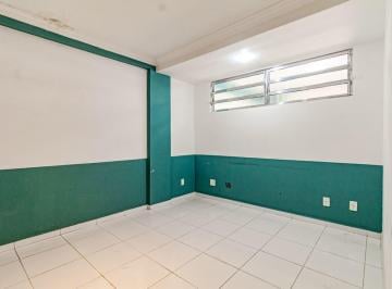 Comercial · 80m² · Casa comercial na Rua Conselheiro Moreira de Barros, N. 26 • 80 m²
