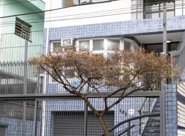 Comercial · 240m² · Prédio comercial na Rua Conselheiro Moreira de Barros, N. 104 • 240 m²
