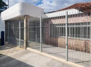 Comercial · 200m² · 6 Quartos · 2 Vagas · Casa comercial na Rua Soldado Gentil Guimarães, 26 • 200 m²