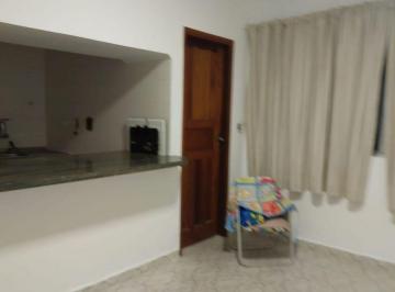 Apartamento de 1 quarto, Praia Grande · Apartamento arejado a 50 metros da praia e próximo da feirinha !!