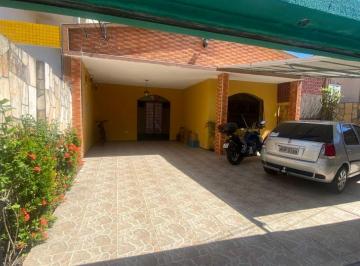 Casa en Venda de 4 quartos Centro · Casa de 578 m² com 4 quartos à venda no Centro
