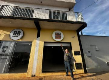 loja-salao-ponto-comercial-em-nepomuceno-mg-no-bairro-marciolandia-imovel432065-img6a29cfa4dc2b9.jpg · Loja / Salão / Ponto Comercial para alugar em Nepomuceno, no bairro Marciolândia