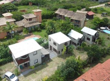 Comercial · 130m² · 4 Quartos · Pousada com 4 unidades, piscina e vista para a Lagoa de Ibiraquera .Excelente investimento.