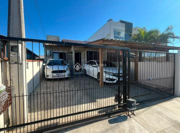 Casa · 59m² · 2 Quartos · 2 Vagas · Casa Parque dos Anjos 2 quartos com piscina