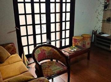 Casa · 211m² · 3 Quartos · 2 Vagas · Sobrado à venda, no bairro Dos Casas em SBC- SP