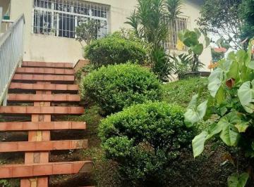 Casa de 3 quartos, Ribeirão Pires · Casa á venda com 3 Quartos na Quarta Divisão- Ribeirão Pires/SP