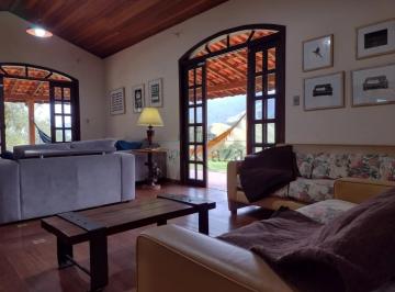 Rural · 240m² · 4 Quartos · 5 Vagas · Oportunidade - Chácara - Santa Barbara - 4 Dormitórios - 240m².