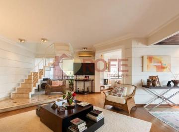 Apartamento · 455m² · 4 Quartos · 6 Vagas · Cobertura para venda em Moema com 4 quartos, sendo 2 suítes, 455m²!