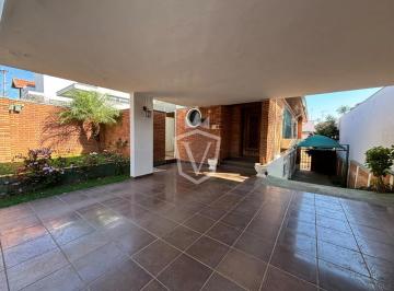 Comercial · 270m² · 4 Vagas · Casa comercial para Venda e Locação - Bairro Parque do Colégio - Jundiaí/SP