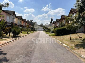 Casa · 173m² · 3 Quartos · 4 Vagas · Casa Condomínio Fechado na Granja Viana, 3 suítes, 4 vagas, piscina, churranqueira, energia solar