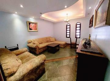 Casa · 250m² · 3 Quartos · 8 Vagas · Sobrado com 03 dormitórios para venda e locação, 250m² na Vila Camilopolis - Santo André/SP