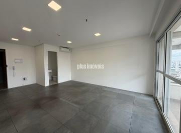 Comercial · 32m² · 1 Vaga · Sala Comercial de 32 m² para Locação com 1 Vaga