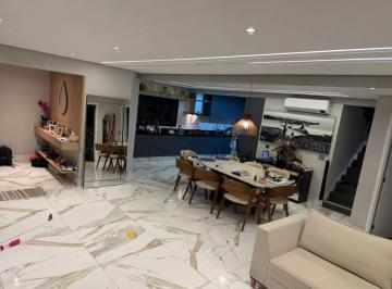 Casa · 360m² · 4 Quartos · 2 Vagas · Casa Sobrado em Condomínio - Jardim das Colinas - Condomínio Colinas - 4 Dormitórios - 260m².
