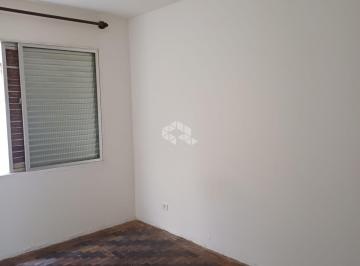 Apartamento · 61m² · 2 Quartos · Apartamento à venda de 2 quartos, no Bairro São João, com pátio.