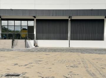 Comercial · 825m² · 3 Quartos · 10 Vagas · Galpão disponível para locação com aprox. 825 m2 no bairro Itoupava Central, em