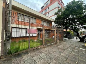 Casa · 200m² · 4 Quartos · 3 Vagas · Casa à venda no bairro  Rio Branco, Porto Alegre