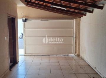 Casa · 100m² · 2 Quartos · 1 Vaga · Casa disponível para venda no bairro Daniel Fonseca em Uberlândia-MG