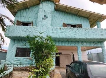 Casa · 765m² · 6 Quartos · 4 Vagas · Casa à venda com 6 quartos no bairro Jamaica (Praia)