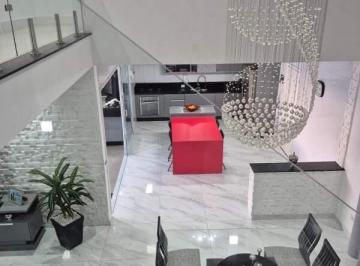 Casa · 316m² · 4 Quartos · 6 Vagas · Sobrado Imobiliado Alto Padrão no Parque dos Pássaros • 4 dorms, 3 suítes, 6 vagas, piscina e espaço