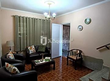 Casa · 211m² · 3 Quartos · 2 Vagas · Casa Sobrado no Santa Rosa | Conforto, Espaço e Área Gourmet