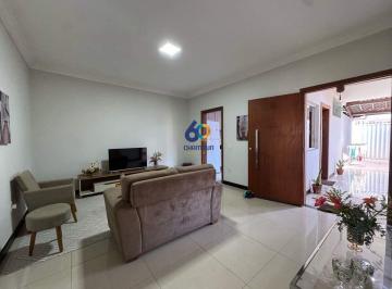 Apartamento · 210m² · 6 Quartos · 2 Vagas · Apartamento Duplex à Venda em Guarapari – Próximo à Praia da Areia Preta e ao Centro
