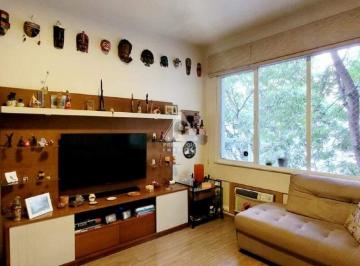 Apartamento · 76m² · 2 Quartos · No Humaitá! Apartamento de 2 quartos com excelente localização.