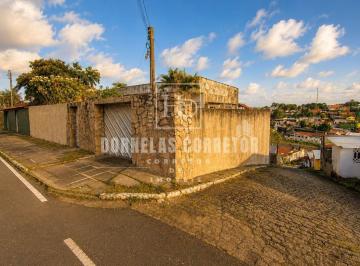 Casa · 210m² · 3 Quartos · 3 Vagas · Casa na Vila Torres Galvão | 3 Quartos, 2 Salas, 3 Vagas de Garagem, De Esquina.