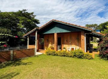 Rural · 189m² · 3 Quartos · Chácara à venda no Maracanã com 922m² de Terreno, Piscina, Churrasqueira e 3 Dorms (1 Suíte)