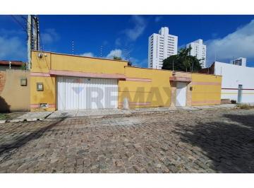 Casa · 278m² · 5 Quartos · 4 Vagas · CASA EM LAGOA NOVA COM 5 QUARTOS
