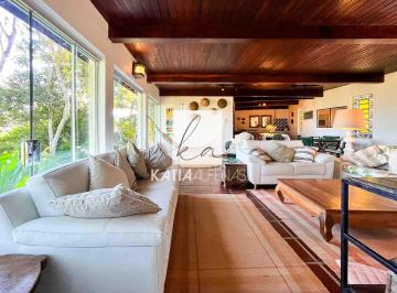 Casa · 283m² · 4 Quartos · 2 Vagas · Casa de Alto Padrão em Meios-Níveis | Terreno 990m²