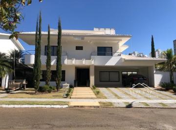 Casa · 499m² · 4 Quartos · 3 Vagas · Sobrado no Residencial Granville, 4 suites, 499 m2, lote de 843 m2