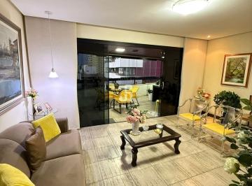 Apartamento · 125m² · 3 Quartos · 2 Vagas · Apartamento 3 quartos à venda no Itaigara, 125m², nascente e 2 vagas soltas