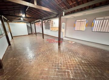 imovel_6014_79685.jpg · Apartamento 3 quartos com armários e área privativa enorme e coberta.