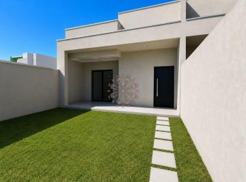 Casa · 115m² · 3 Quartos · 1 Vaga · Casa com 2 Suítes a 2 Quadras da Praia no Balneári