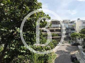 Apartamento · 180m² · 4 Quartos · 3 Vagas · Apartamento : Padrão / Residencial / Barra da Tijuca