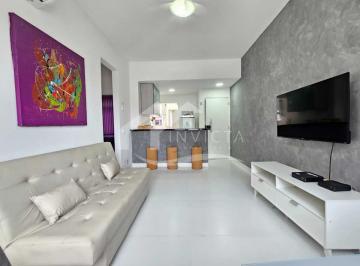Apartamento · 63m² · 2 Quartos · 1 Vaga · Maravilhoso 2 quartos com vaga em Copacabana