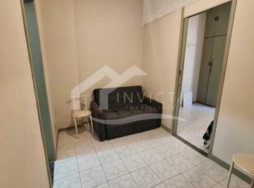Apartamento · 35m² · 1 Quarto · Conjugado dividido a poucos minutos da praia