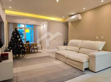 Apartamento · 120m² · 3 Quartos · É para entrar e morar: excelente 3 quartos totalmente reformado com varanda e ch