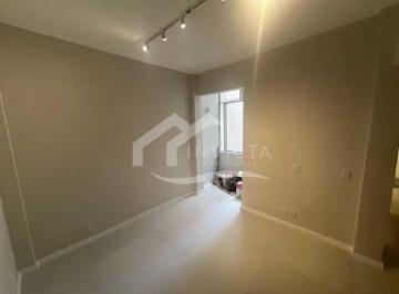 Apartamento · 76m² · 2 Quartos · Excelente apartamento de dois quartos todo reformado no Flamengo !!!