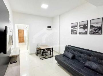 Apartamento · 48m² · 1 Quarto · MARAVILHOSO CONJUGADÃO TOTALMENTE REFORMADO NA QUADRA DA PRAIA