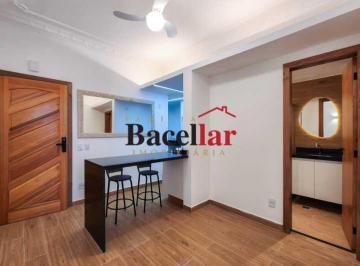 Apartamento · 50m² · 1 Quarto · Apartamento : Padrão / Residencial / Copacabana