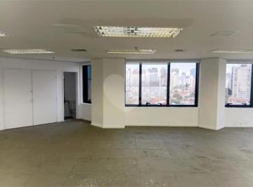 Área de Serviço · Imoveis - na Barra Funda