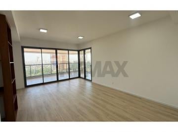 Apartamento · 175m² · 3 Quartos · 3 Vagas · Apartamento para alugar em Sítio Tamboré Alphaville de 175.00m² com 3 Quartos, 3 Suites e 3 Garagens